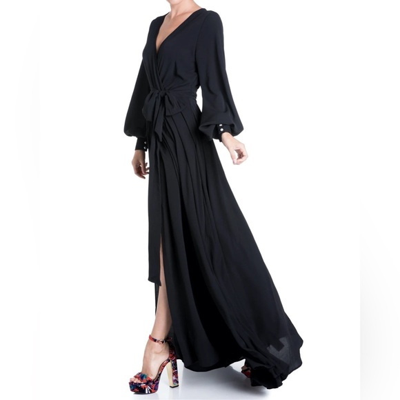 NWT Meghan LA Women’s 70’s Venus Black Maxi Dress with Bell Sleeves Size Small - Picture 2 of 11
